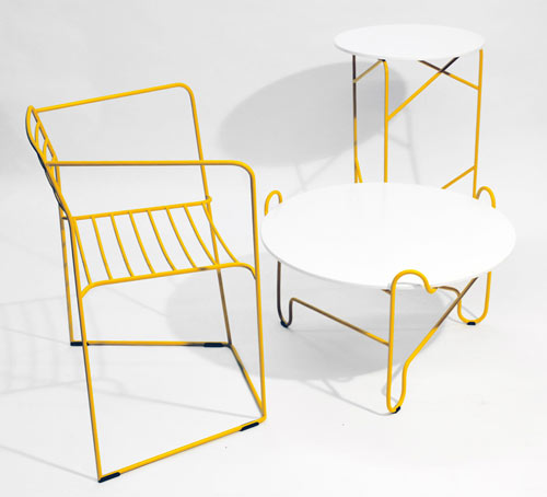 Image-Of-Chairs-&-Table